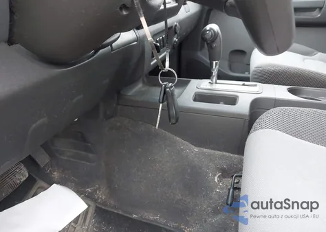 2007 Nissan Xterra S z USA, uszkodzony, nr VIN 5N1AN08W07C528396